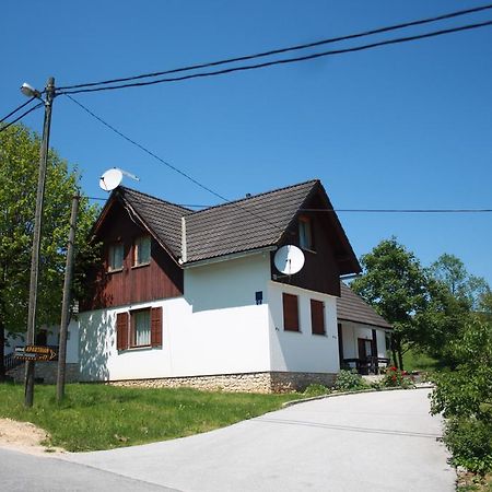 Vukovic Apartment Poljanak Exterior foto